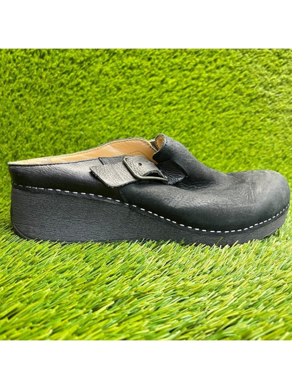 Dansko Caia Milled Clog Womens Size 9.5 Black Casual Leather Slip On Mule Shoes